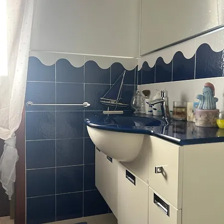 Sea&sun Apartment *